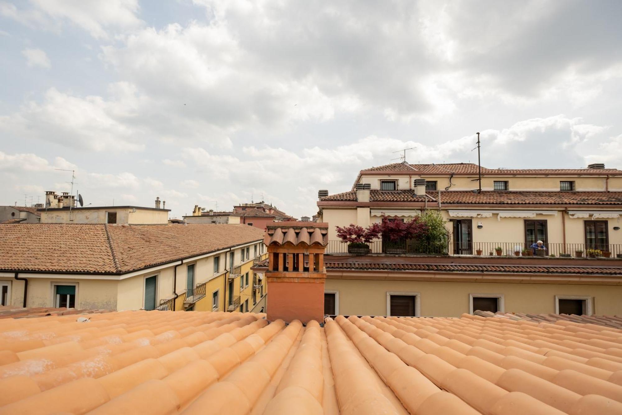 Appartamento Stella - Verona Centro المظهر الخارجي الصورة